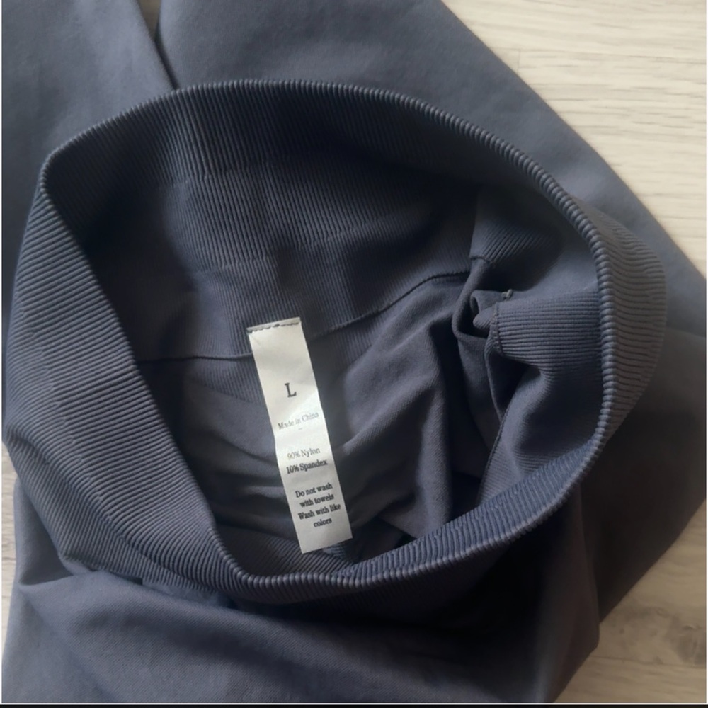 Unbranded Charcoal Leggings – Size L - Picture 8 of 8